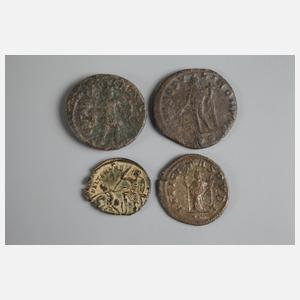Vier römische Münzen
