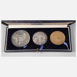 Drei Münzen Island im Etui