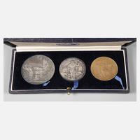 Drei Münzen Island im Etui111