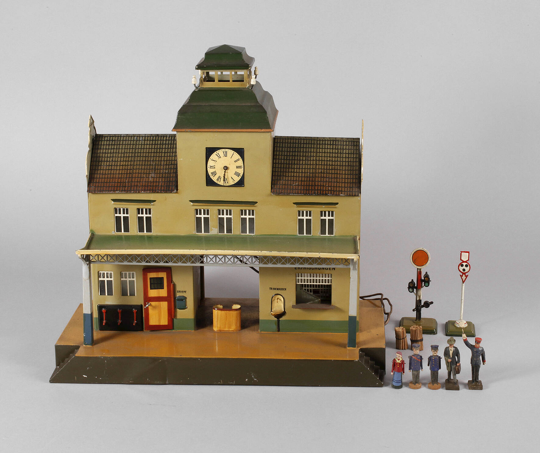 Großer Bahnhof Märklin