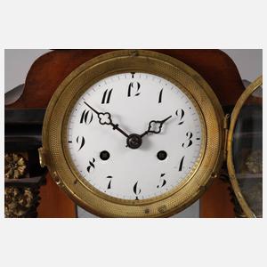 Biedermeieruhr mit Alabastersäulen