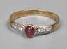 Damenring mit Rubin
