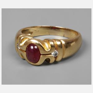 Damenring mit Rubin und Brillanten