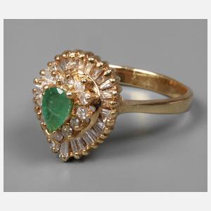 Damenring mit Diamanten und Smaragden