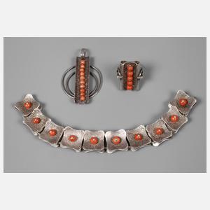 Schmuckset mit Korallen