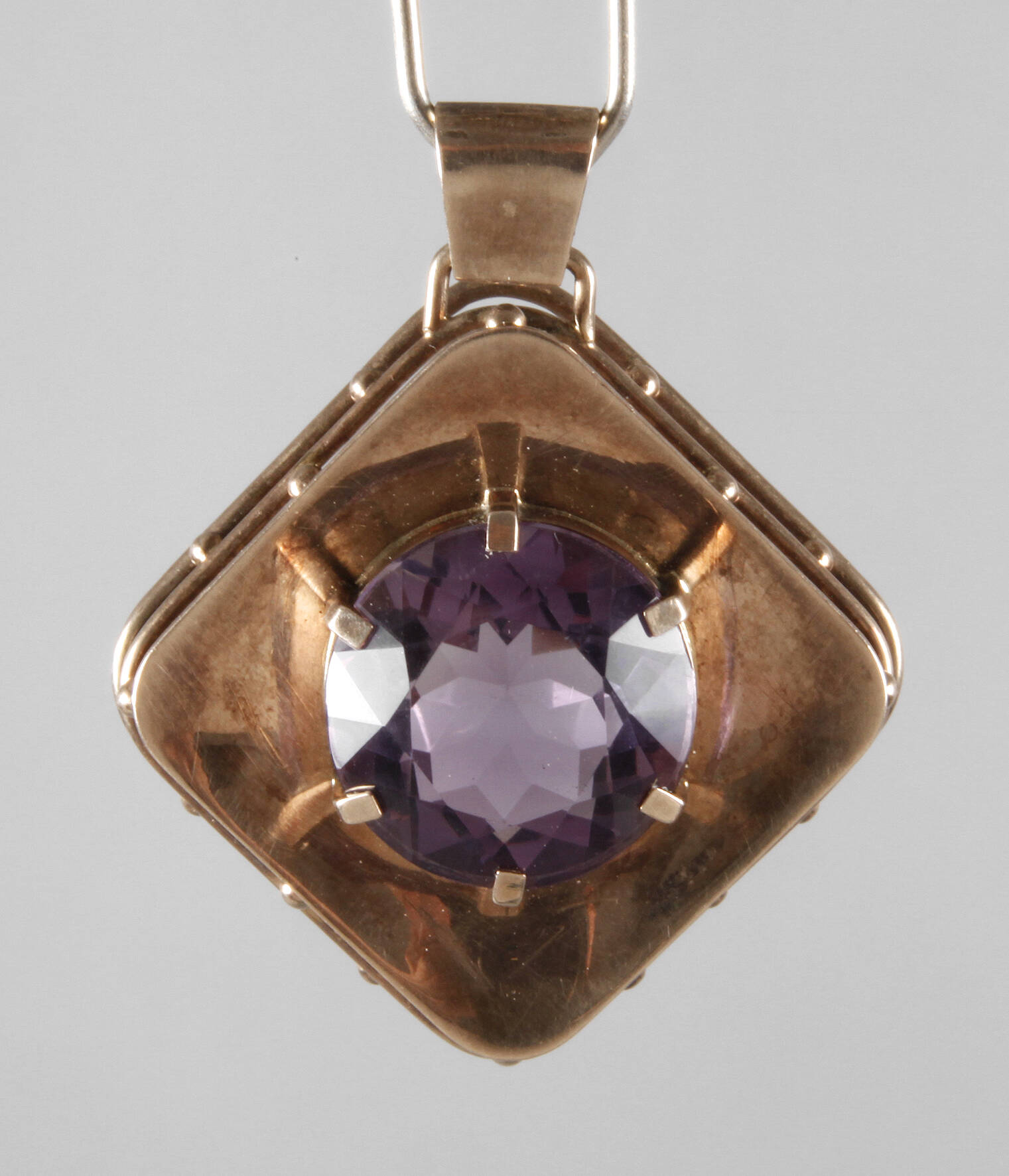 Anhänger mit Amethyst