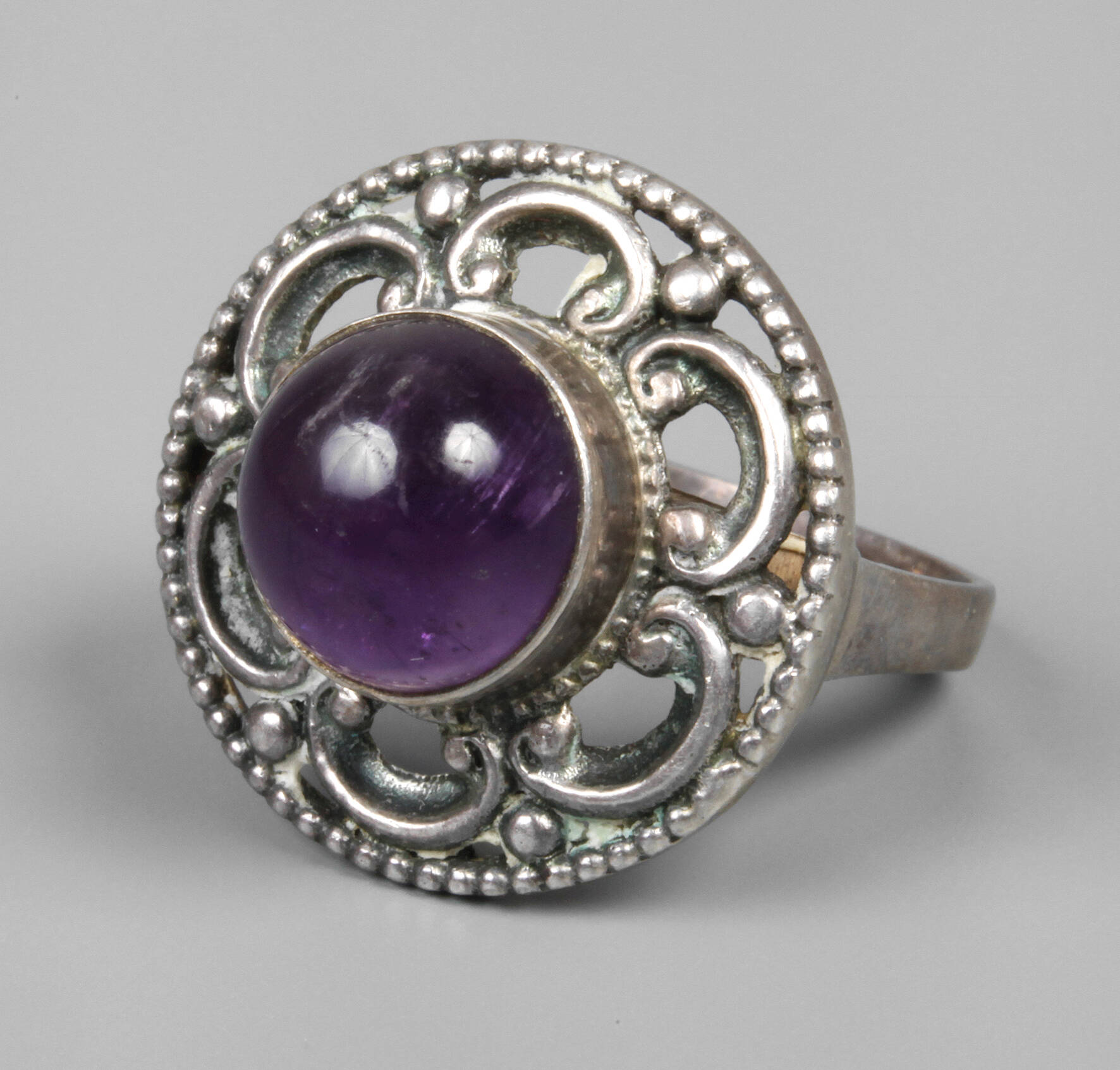 Damenring mit Amethyst