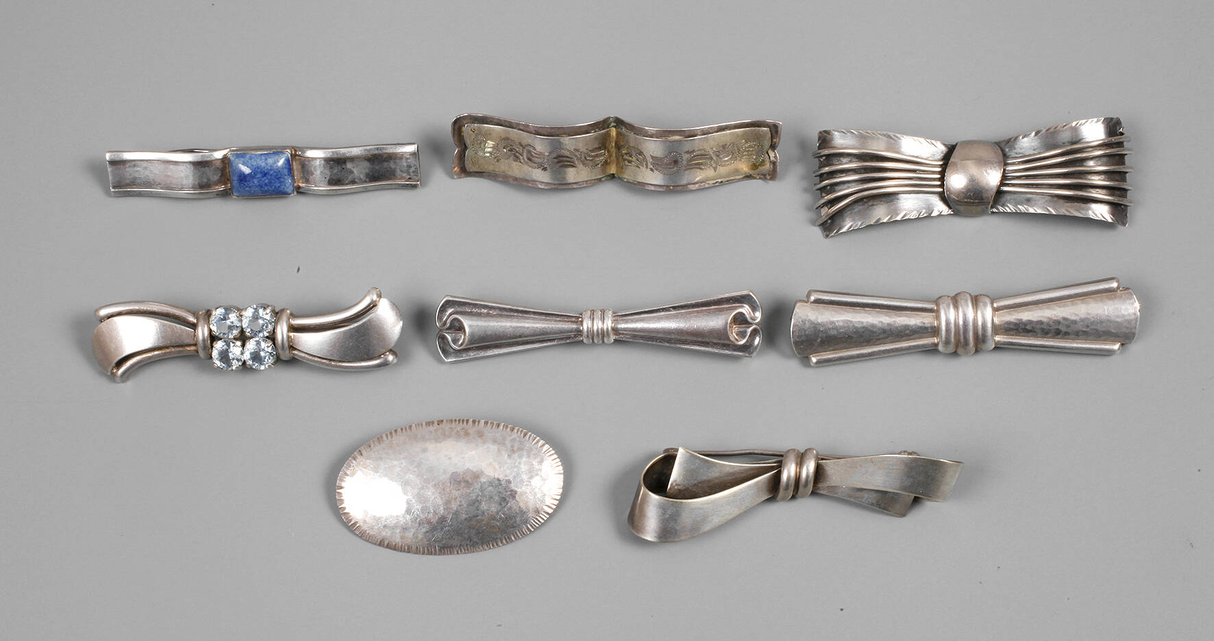 Sammlung Silberbroschen