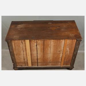 Klassizistische Kommode