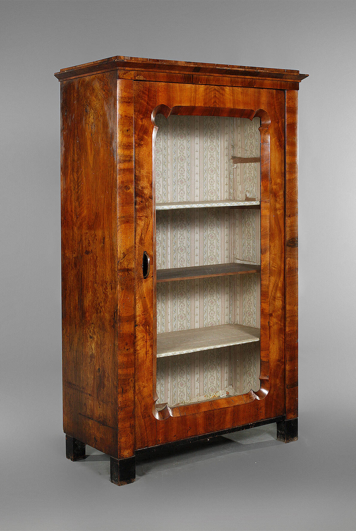 Vitrine Spätbiedermeier