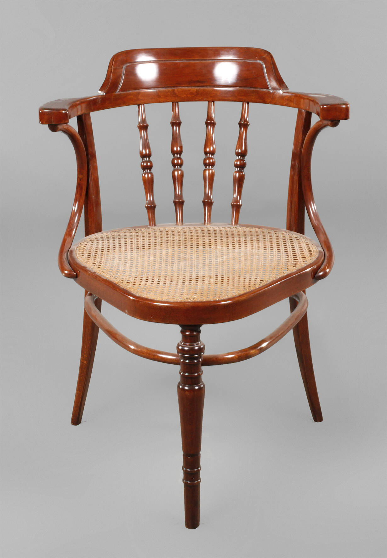 Thonet dreibeiniger Stuhl