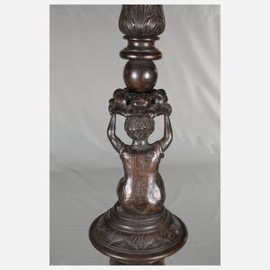 Geschnitzte Salonstehlampe