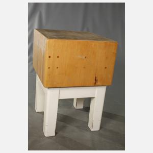 Schwerer Küchen-Hackstock