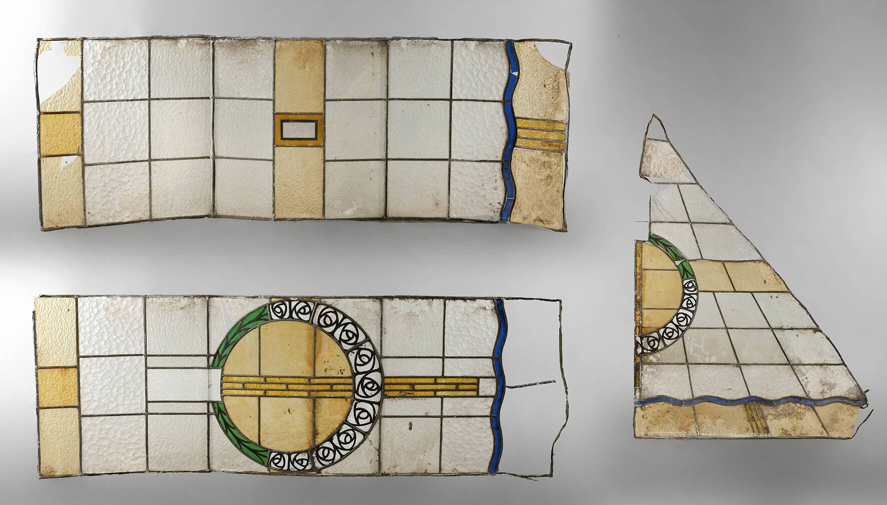 Große Jugendstil-Bleiverglasung