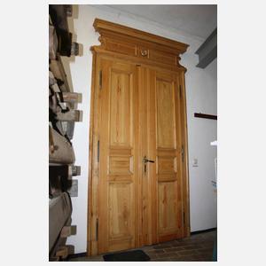 Prächtige Salontür