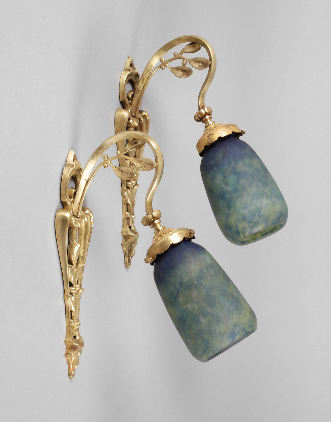 Louis Majorelle attr., Wandlampen