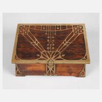 Holzschatulle mit Messingeinlegearbeit111