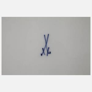 Meissen zwei Teller aus dem "Bügelmusterservice"