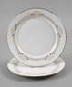 Meissen zwei Teller aus dem "Bügelmusterservice"