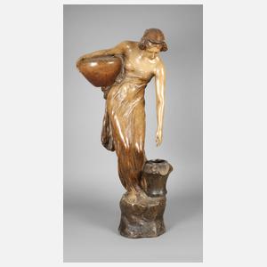 Goldscheider übergroße Figur "Rückkehr vom Brunnen"