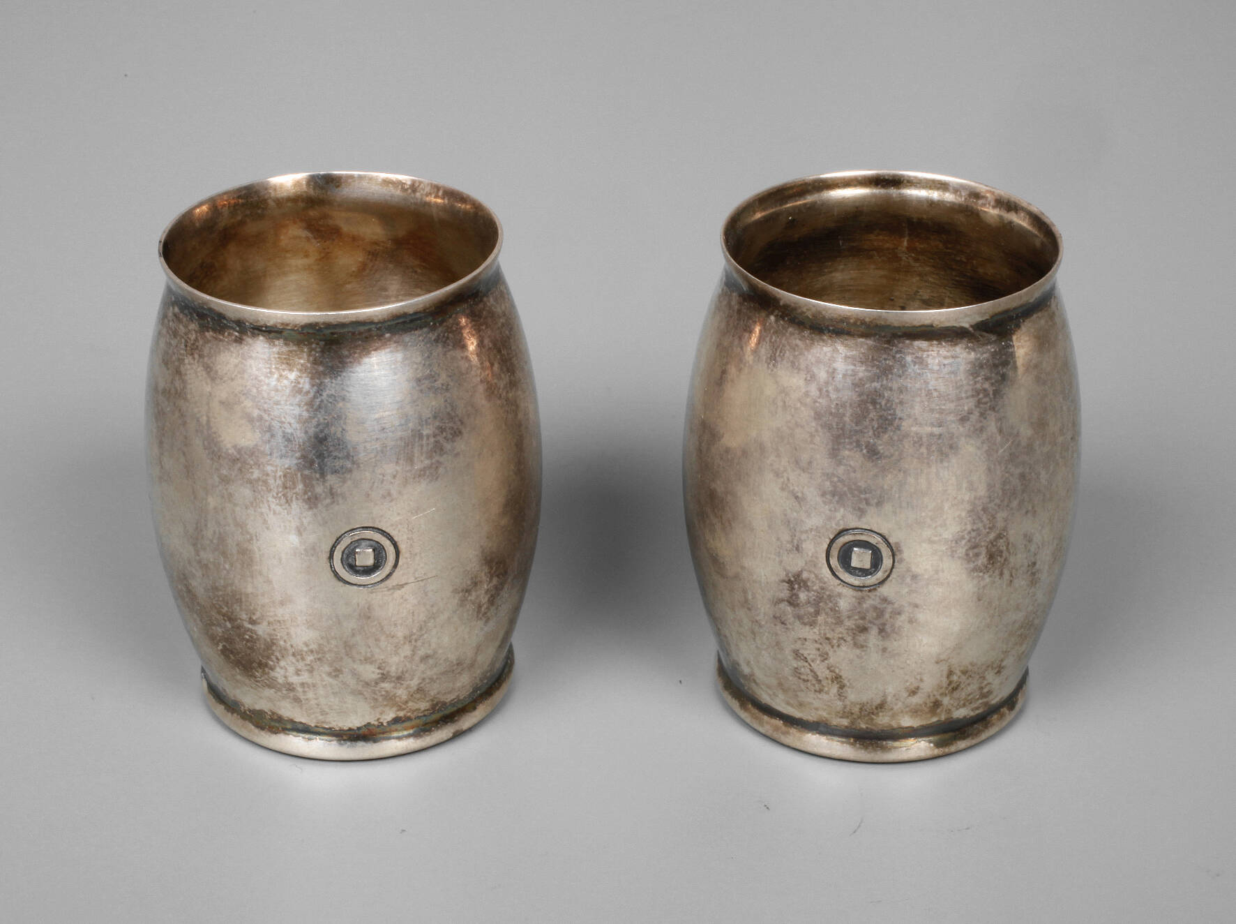 Zwei Silberbecher Art déco