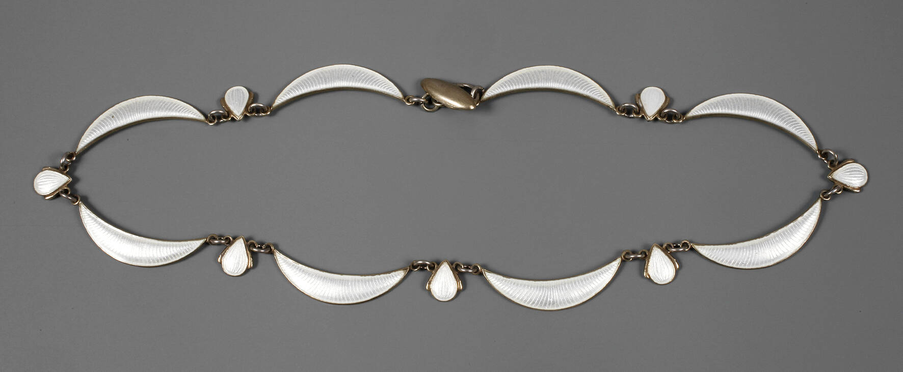 Art déco-Collier mit Emaille