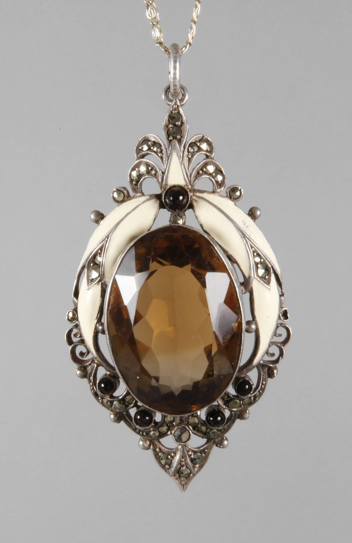 Theodor Fahrner, prächtiger Anhänger