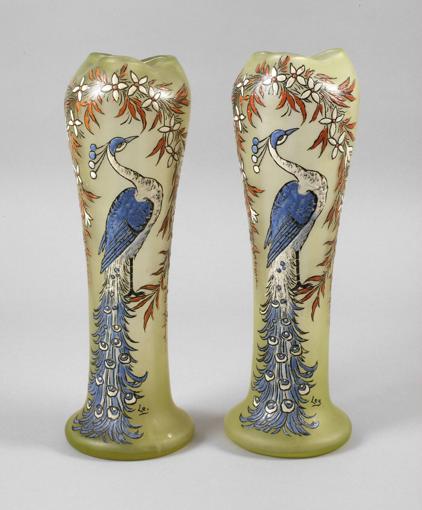 Legras Paar große Emaillevasen