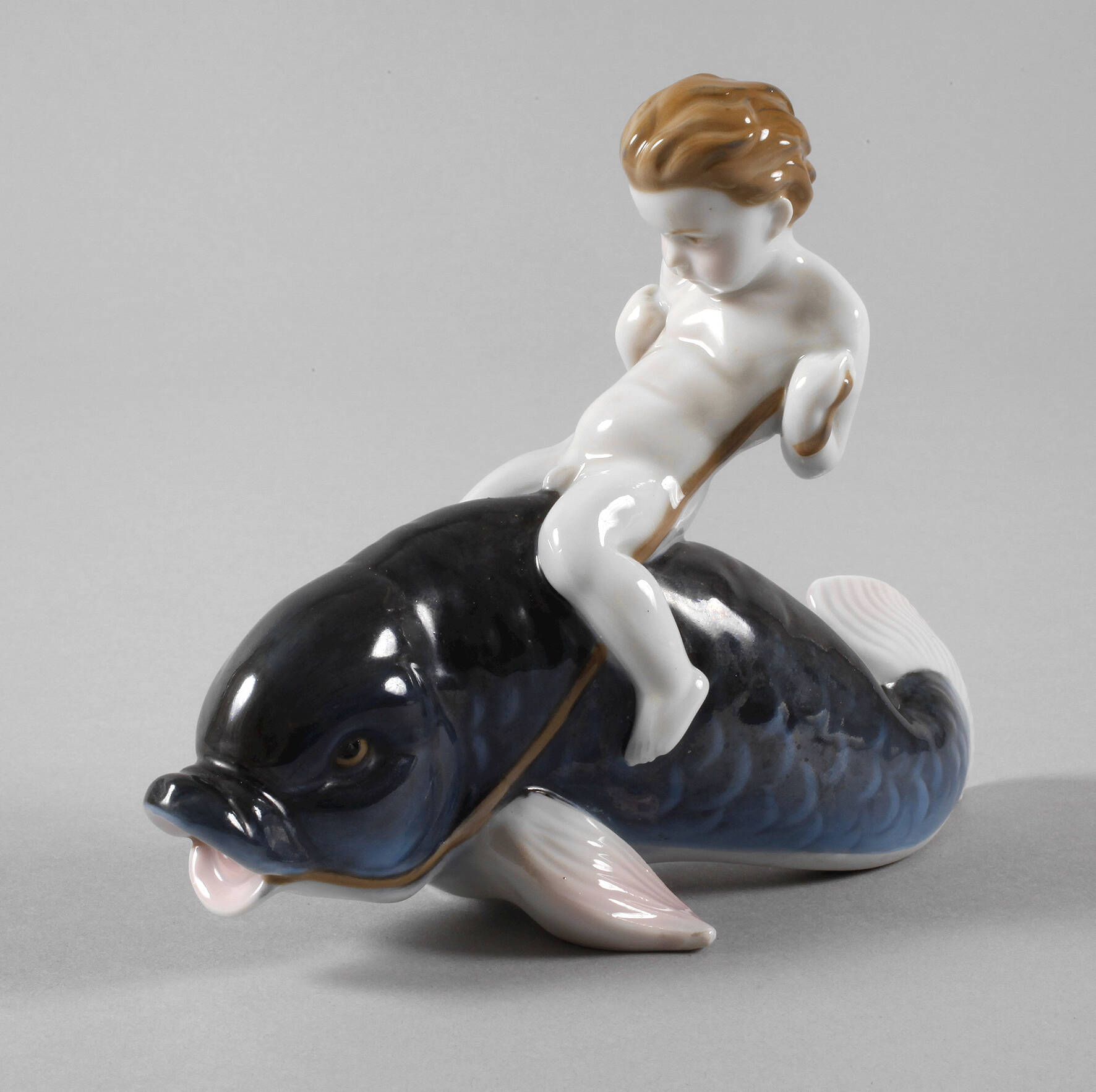 Fraureuth "Delphin mit Putte"