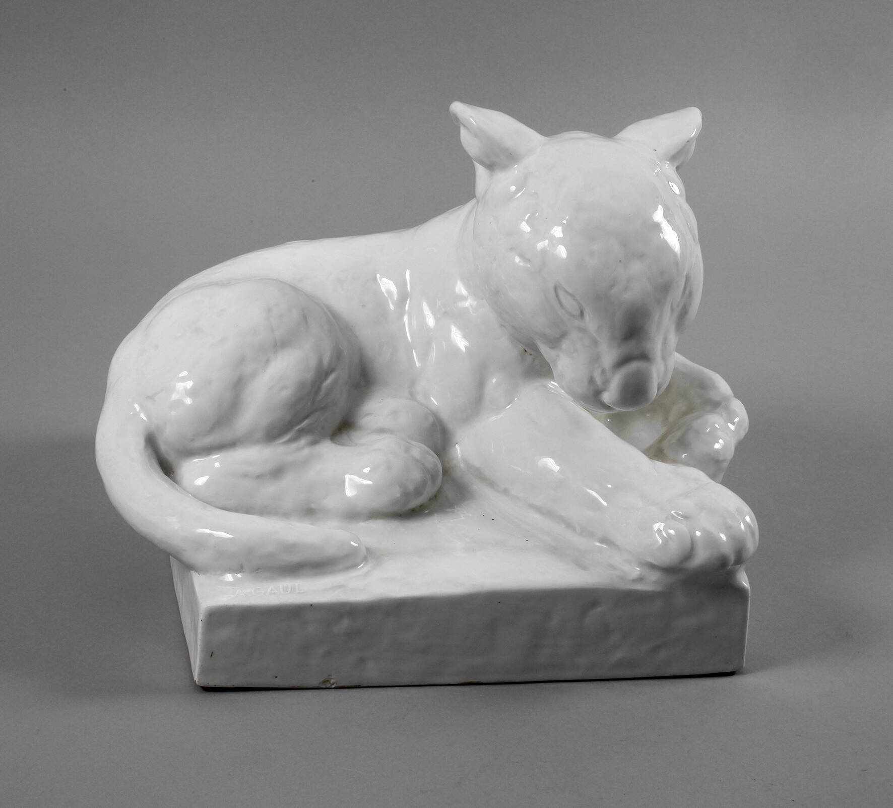 Meissen "Junger Löwe" August Gaul