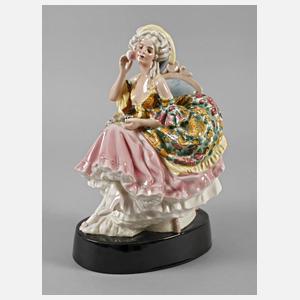 Goldscheider Wien Figur "bei der Toilette"