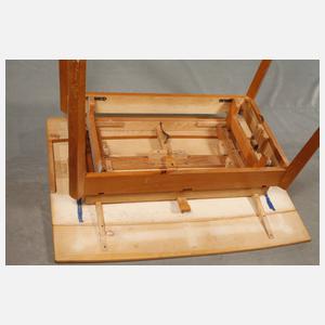 Ausziehtisch und drei Sessel Hellerau