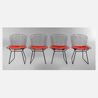 Vier Wire Chairs111