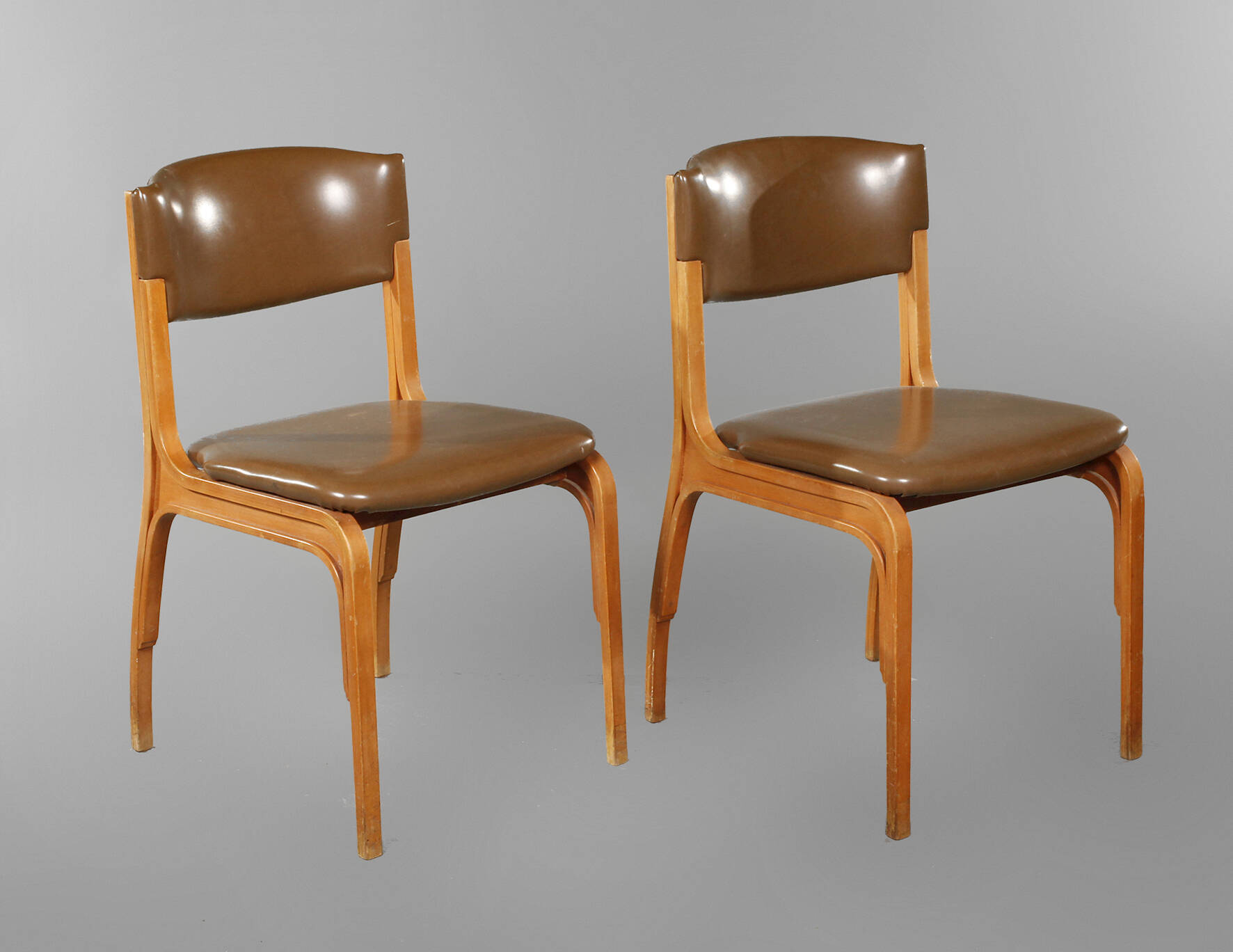 Zwei Esszimmerstühle Gianfranco Frattini