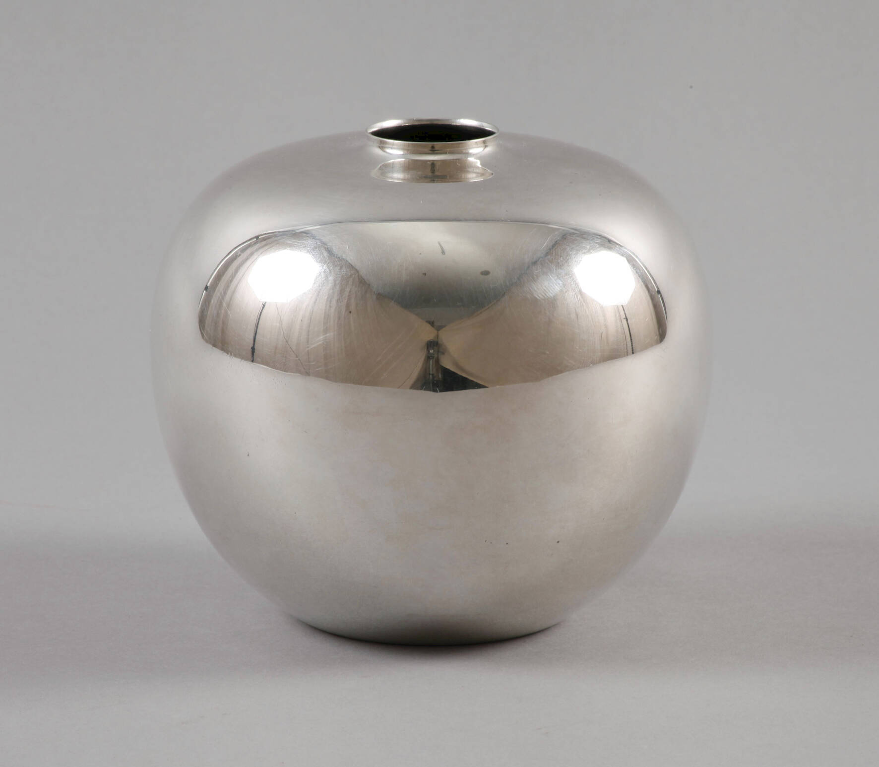 Kugelvase Silber