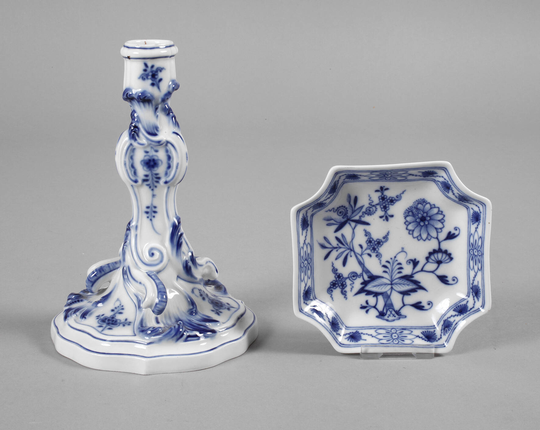 Meissen Leuchter und Schälchen Zwiebelmuster