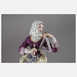 Meissen Mädchen mit Triangel