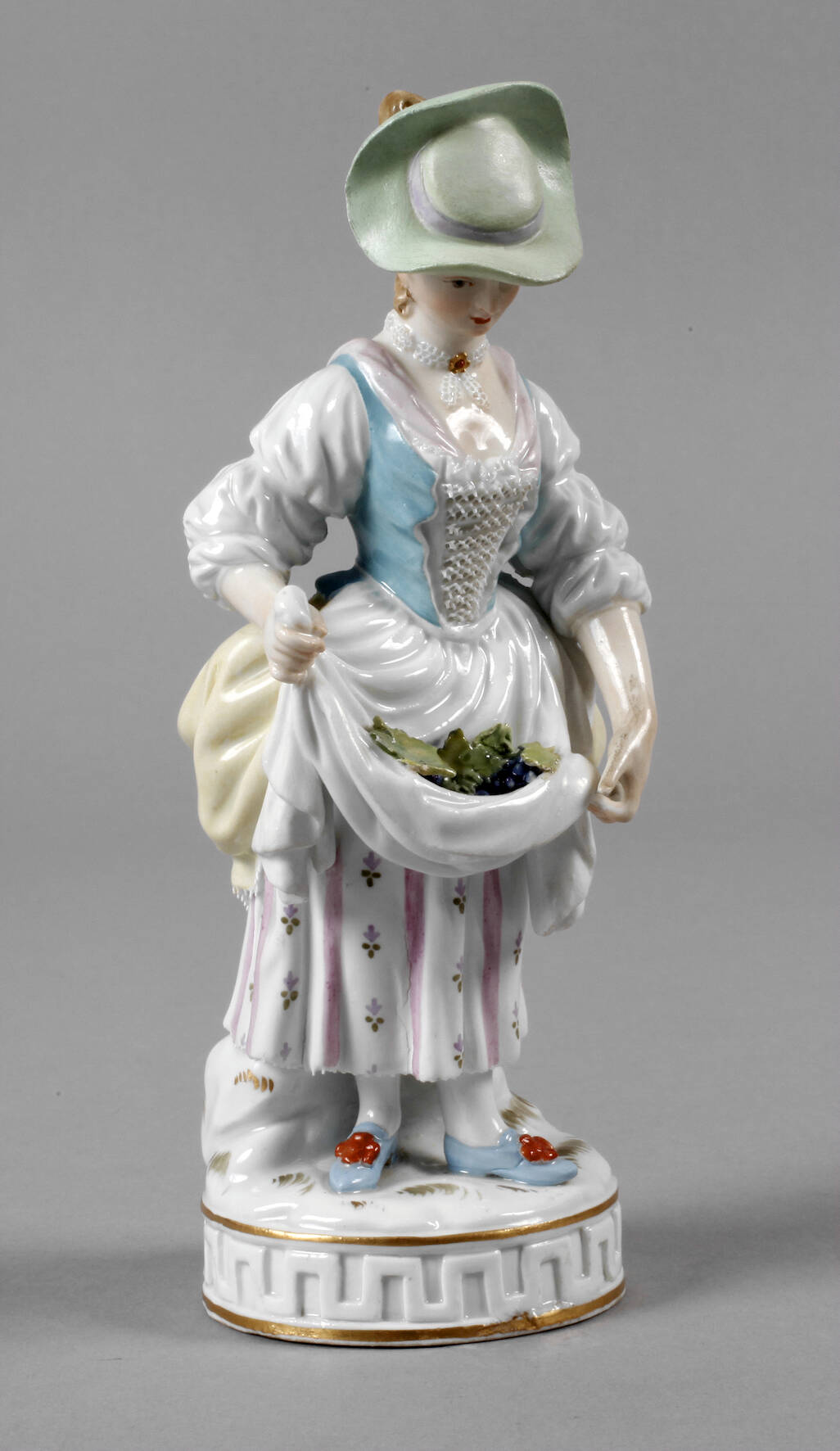 Meissen "Winzermädchen"