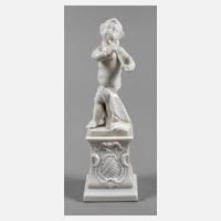 Nymphenburg Putto mit Flöte111