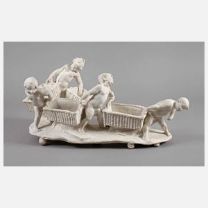 Sevres großer Tafelaufsatz mit Putten