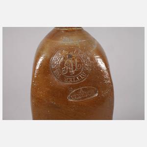 Steingutflasche mit Zinnschraubverschluss