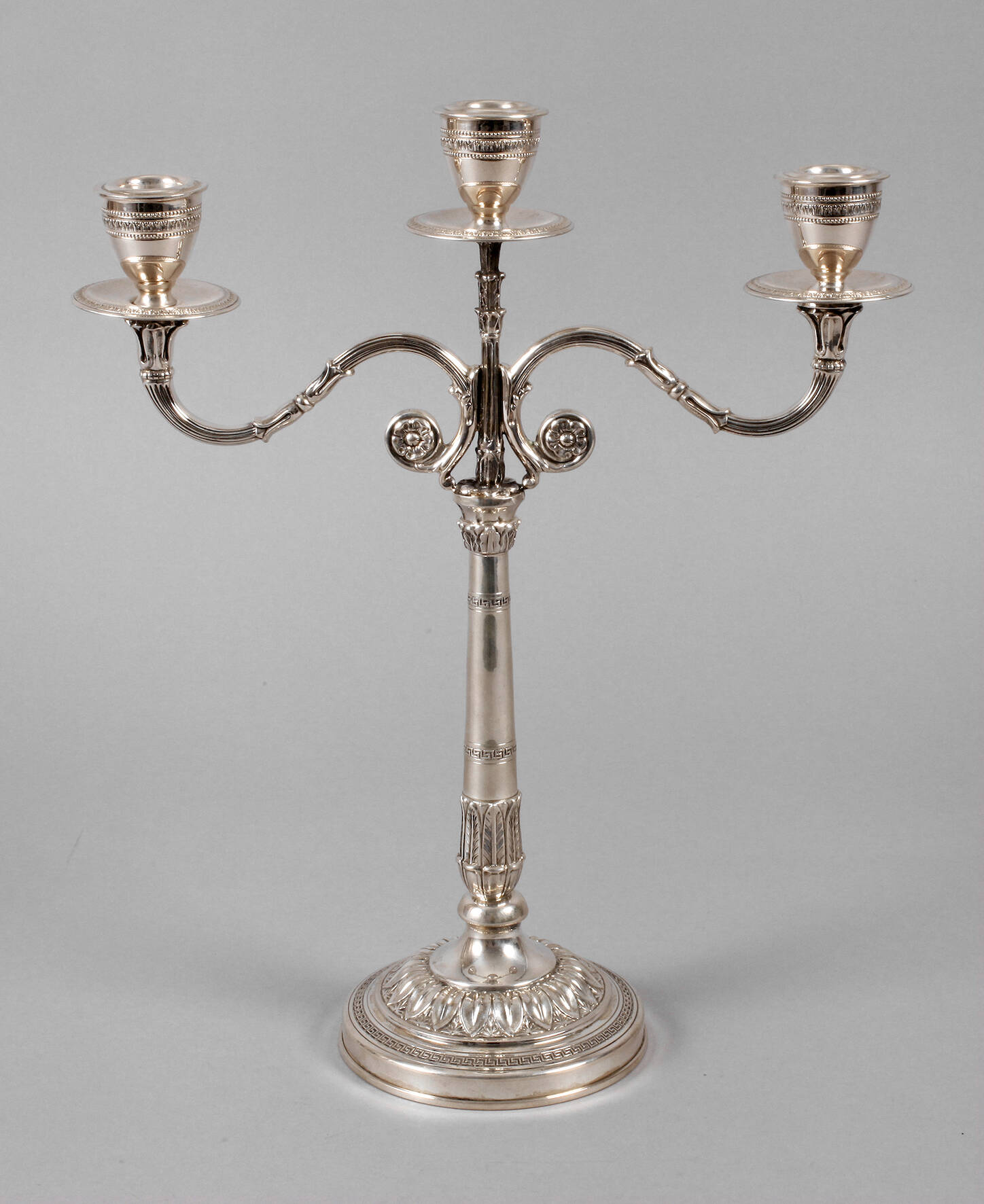 Dreiflammiger Silberleuchter