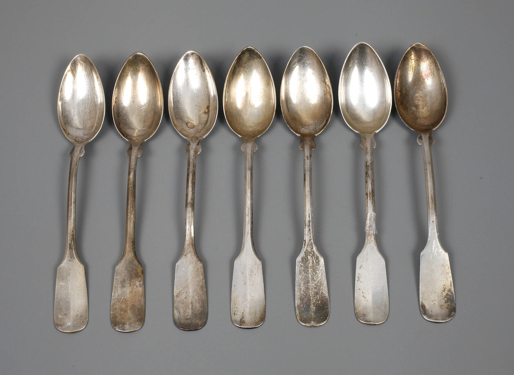 Sieben Kaffeelöffel Silber