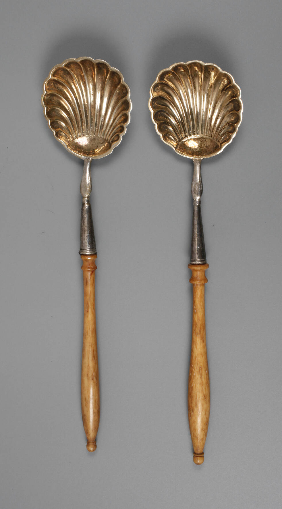 Zwei Zuckerlöffel Silber