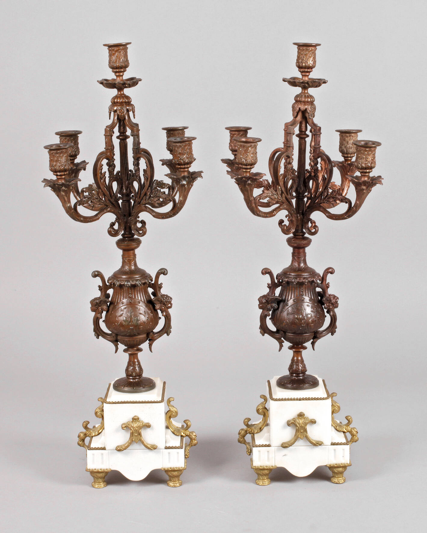 Paar große fünfflammige Girandolen