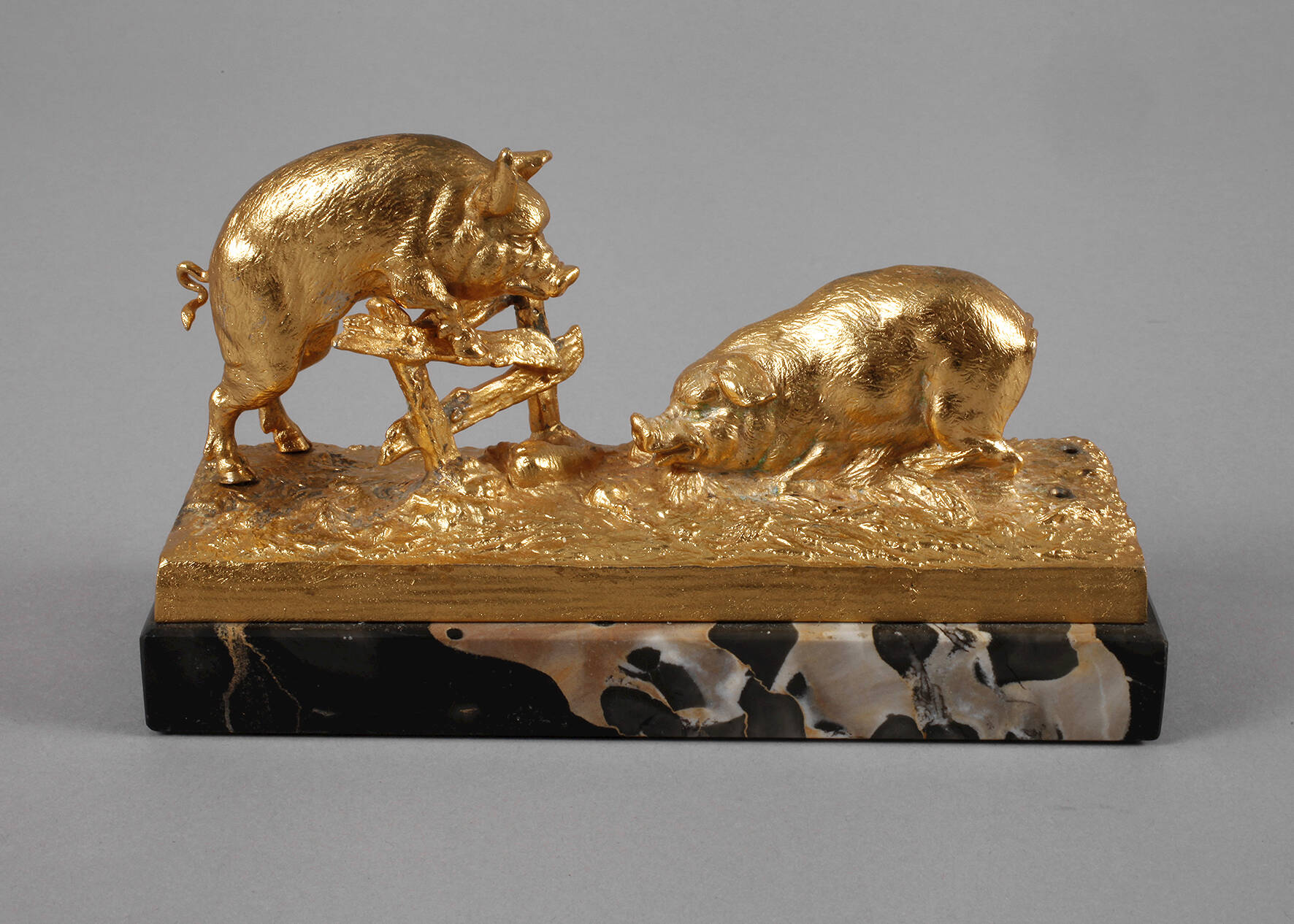 Schweinepaar vergoldet