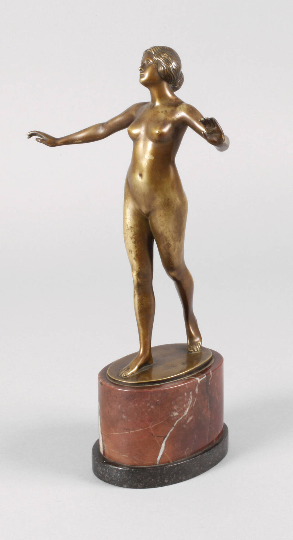 Eugen Wagner, stehender Damenakt