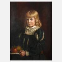 Knabe mit Früchteteller111