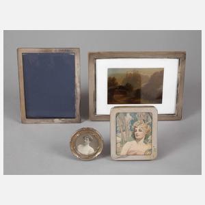 Vier Tischbilderrahmen