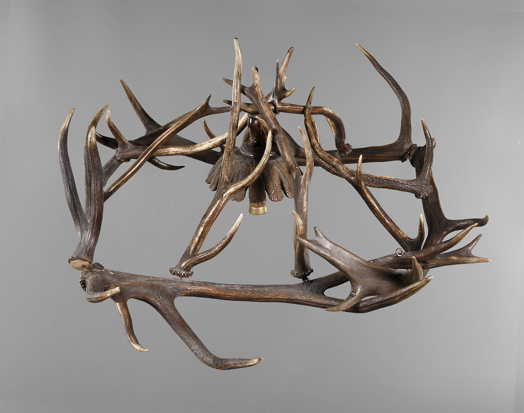 Großer Geweihleuchter